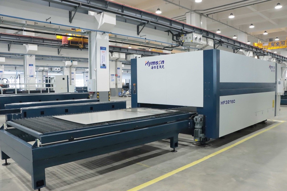 HF-G machine installed in a workshop